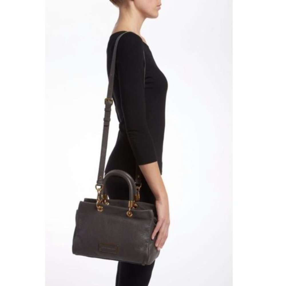 Marc Jacobs Handbag Aluminum - Picture 1 of 9